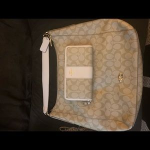Coach purse and wallet